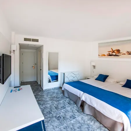 Ilusion Calma & Hotel
